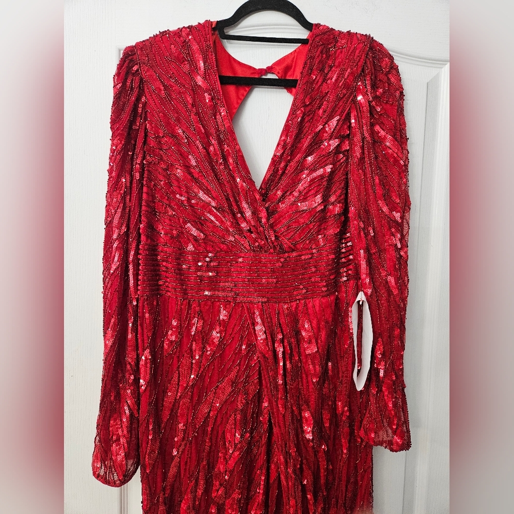 Mac DuggalEmbellished Faux Wrap Open Back Gown Red Sz 18 NWT - Picture 4 of 16